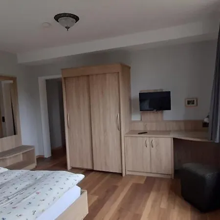 Wiesenblick Mit Terrasse Im Fischer Appartement